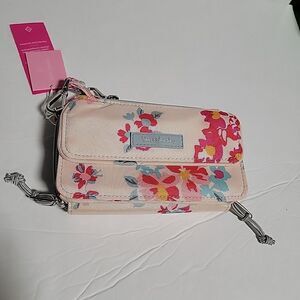 Vera Bradley RFID All in One Wristlet Wallet Tossed Posies Pink